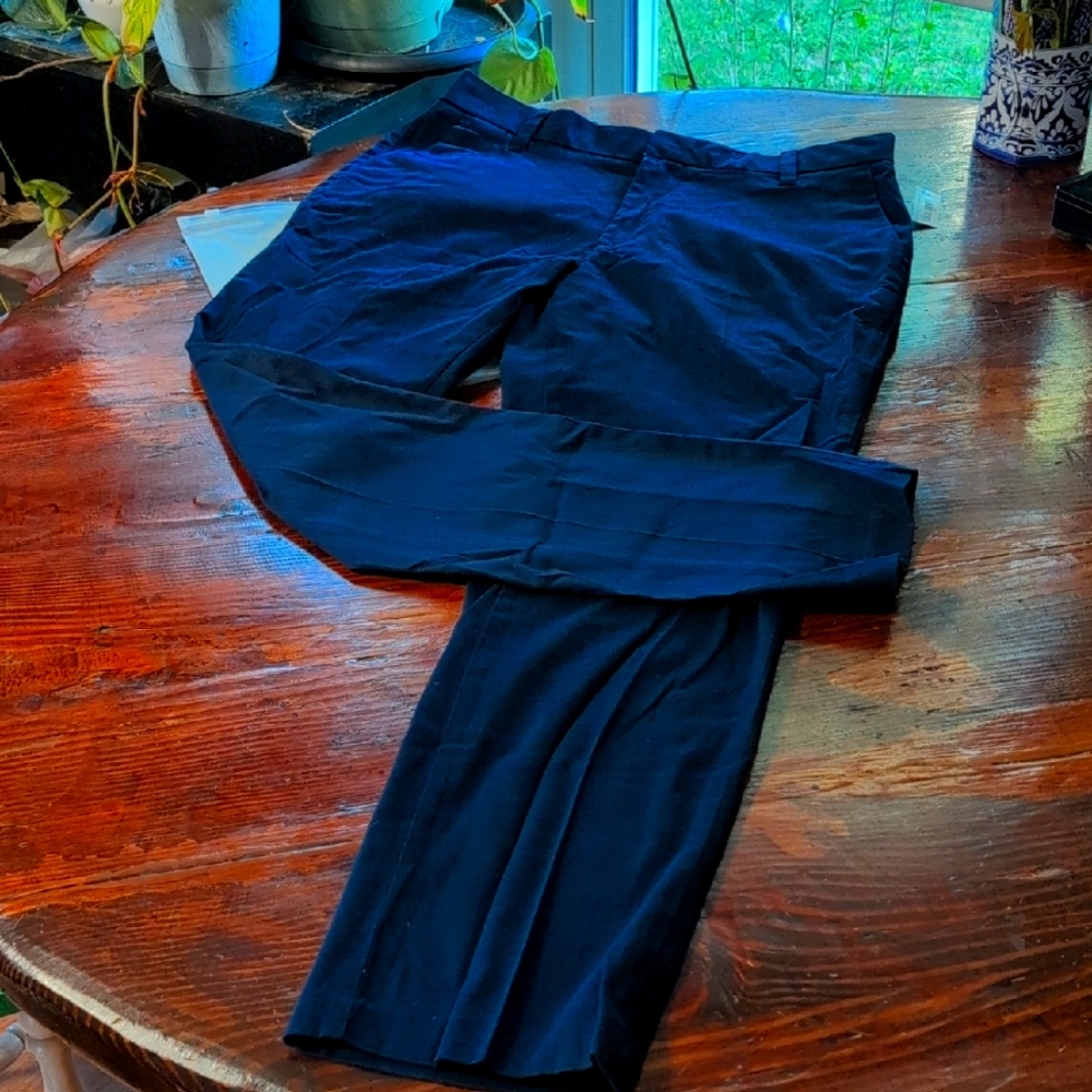 Men's Navy Blue Pants * 34" X 32" * Chino Pants Slacks* Amazon Essentials NWT